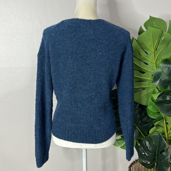 Everlane • the teddy wool blend boucle sweater - Picture 6 of 10